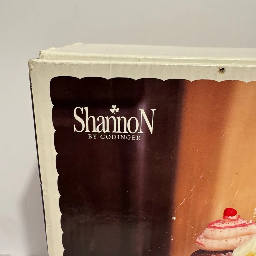 Shannon By Godinger Revolving Four Tier Chrome Cupcake Stand Vintage